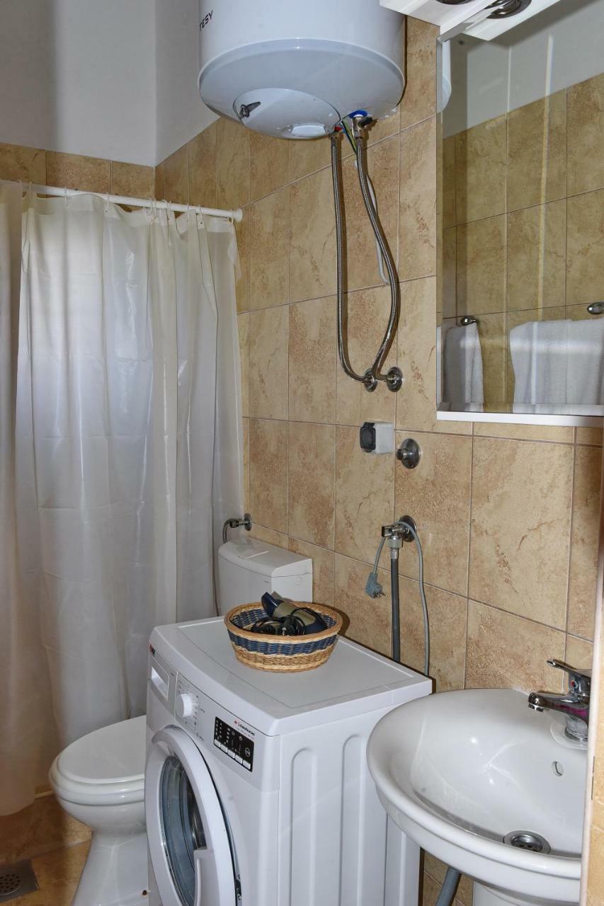 Apartments Krivokapic Prcanj With Bay View Κότορ Εξωτερικό φωτογραφία