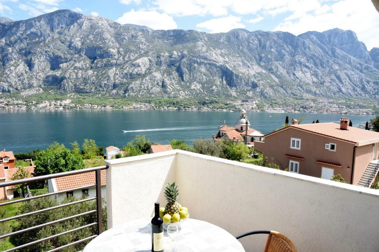 Apartments Krivokapic Prcanj With Bay View Κότορ Εξωτερικό φωτογραφία