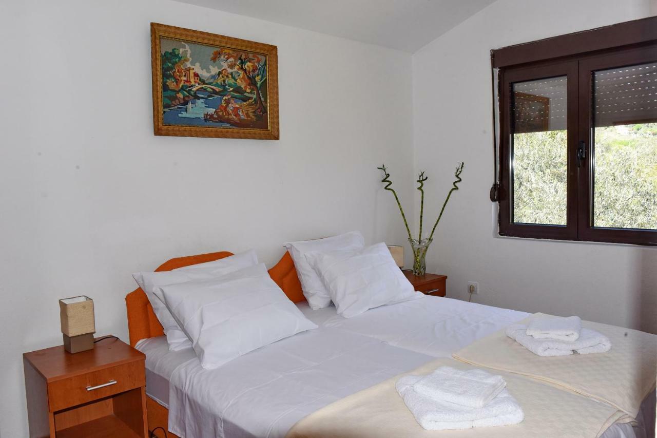 Apartments Krivokapic Prcanj With Bay View Κότορ Εξωτερικό φωτογραφία