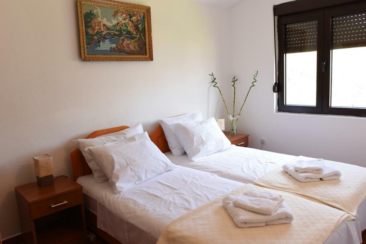 Apartments Krivokapic Prcanj With Bay View Κότορ Εξωτερικό φωτογραφία